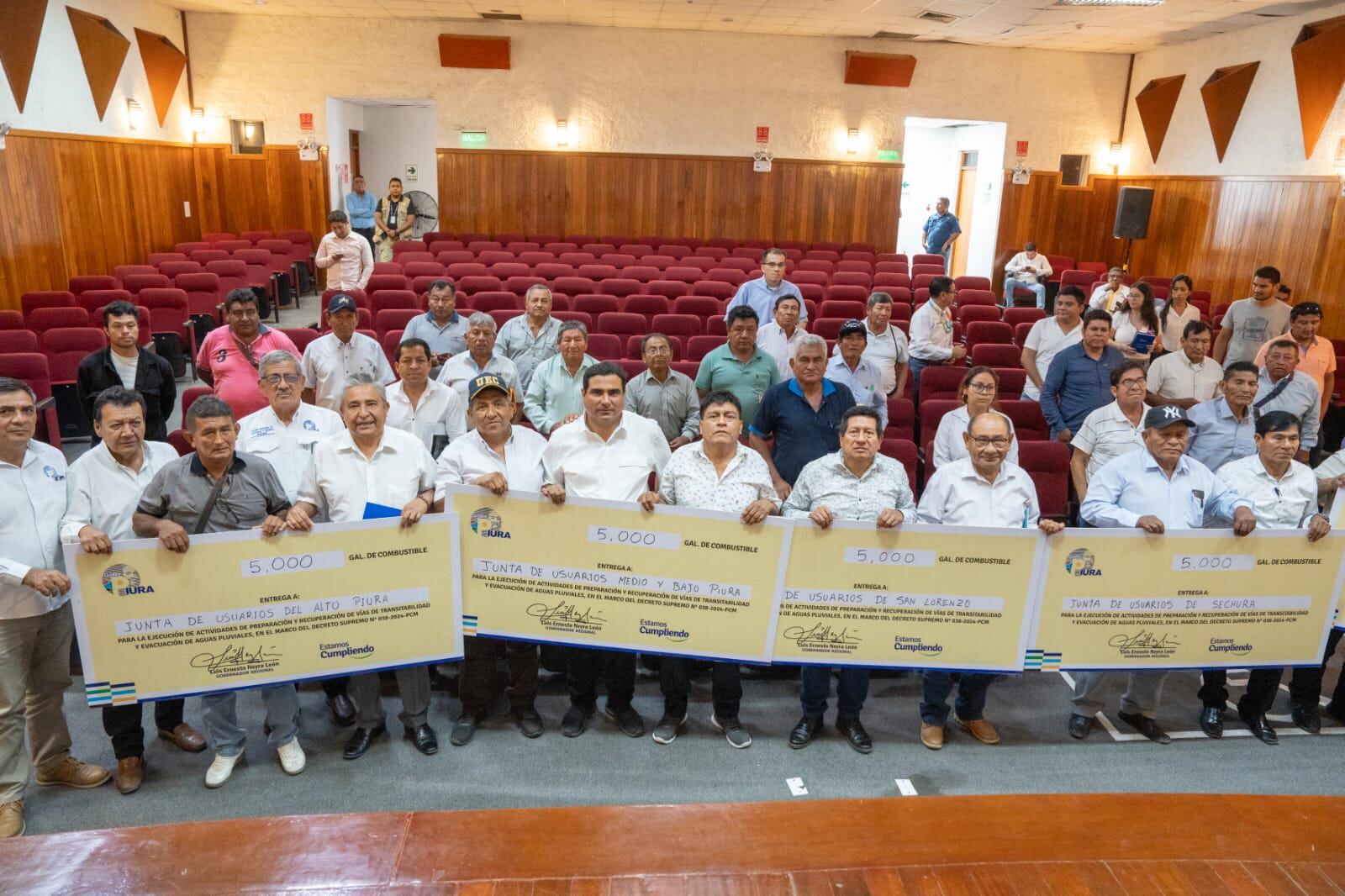 Junta de Usuarios reciben apoyo