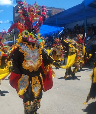Puno: Gran parada folklórica en honor a la Santísima Virgen de la Candelaría (FOTOS)