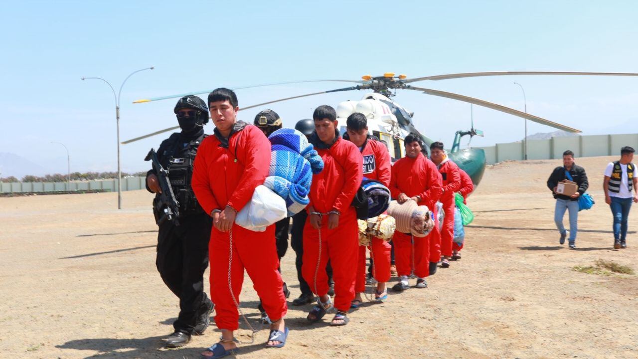 Juzgado de Pataz dictó nueve meses de prisión preventiva en su contra. Policía los trasladó en helicóptero.