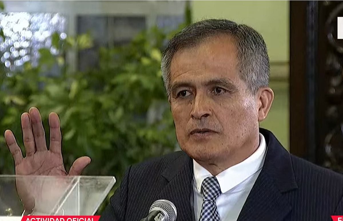 El titular del Mininter sostuvo ante el Congreso que las cifras oficiales muestran una reducción de homicidios, extorsiones y robos en comparación con el año pasado.