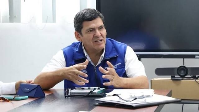 La Libertad: Gerente Regional de Educación, Martín Camacho, niega nuevamente tener títulos falsos