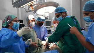 Piura: En hospital Santa Rosa especialistas practican primera extracción compleja de un tumor de cuello
