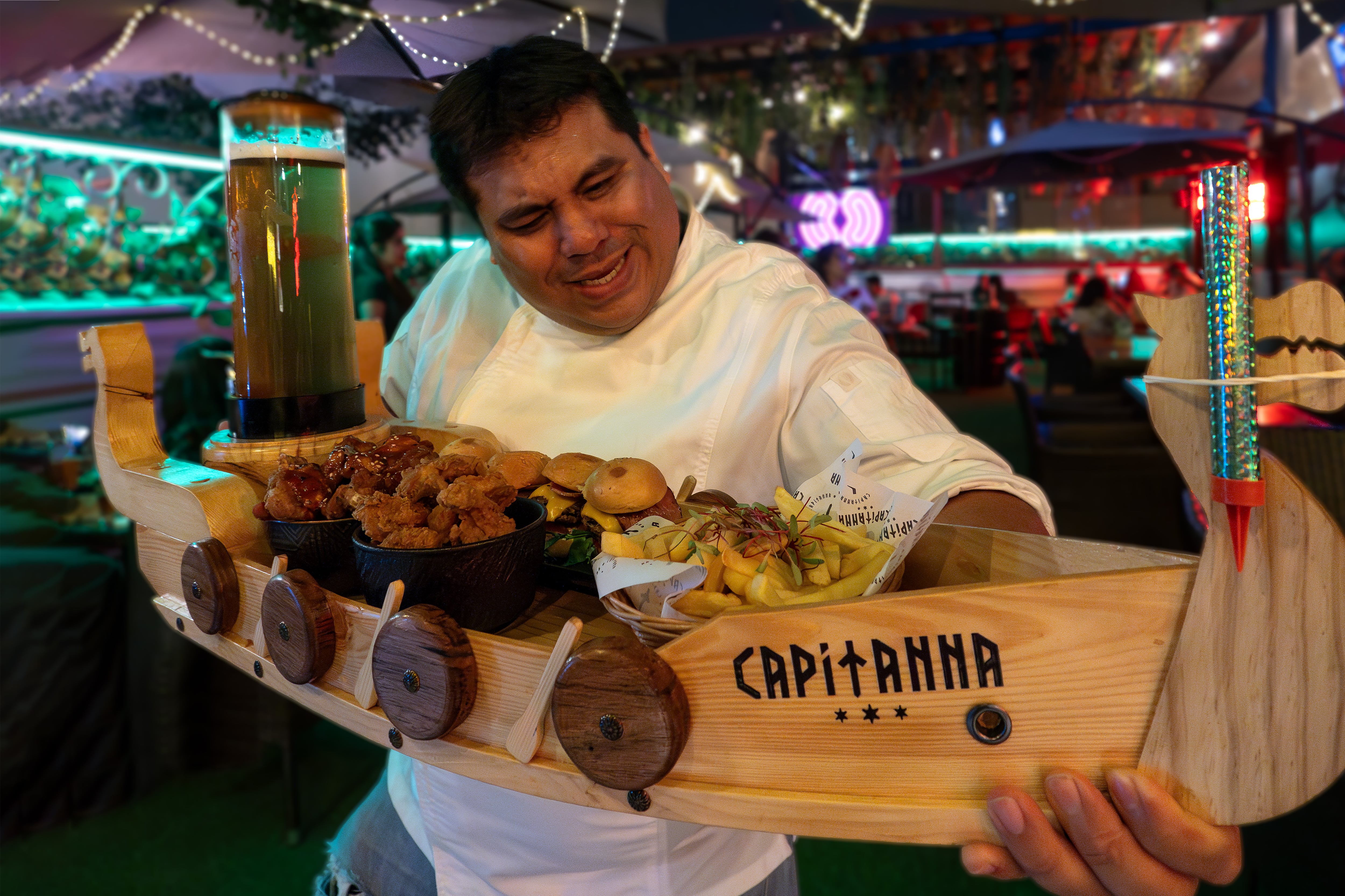 El restobar presenta cinco opciones de “Drakkar’s”, tablas temáticas ideales para compartir entre amigos, acompañadas de 2 litros de cerveza artesanal.