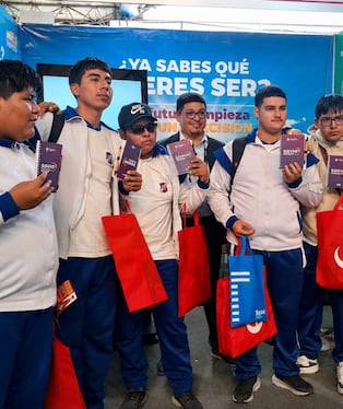 Arequipeños becados en universidades de Estados Unidos. (Foto: Flor Barrios/@photo.gec)