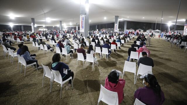 Cuarto VacunaFest: organizan batallas de freestyle durante inmunización a mayores de 21 años en Comas (FOTOS)