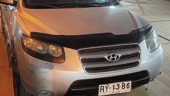 Intervinieron la camioneta marca Hyundai modelo Santa Fe color plata con patente chilena RY-13 86 y chasis Nº KMHSJ81WP6U021044. (Foto: Difusión)
