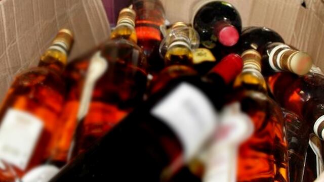 Intoxicación por alcohol metílico: más de 100 casos en Lima y Callao de los cuales 54 son fallecidos
