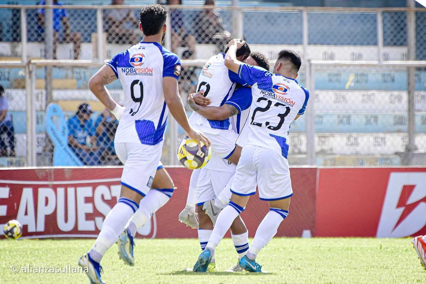 Cusco FC, le gana por 4-2 en Sullana al Alianza Atlético.
