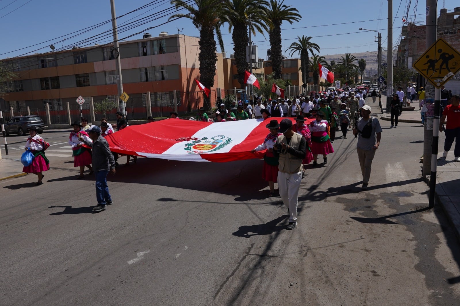 Hombres y mujeres que defendieron la peruanidad en la provincia de Tarata. (Foto: Difusión)