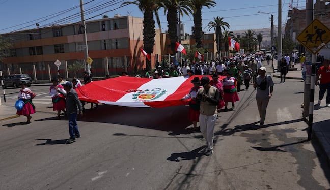 Hombres y mujeres que defendieron la peruanidad en la provincia de Tarata. (Foto: Difusión)