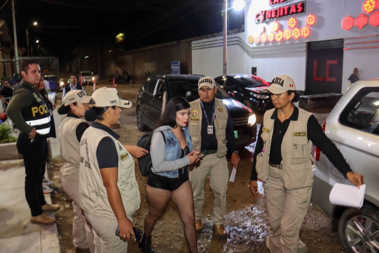 Operativo a discotecas realizó la Policía y comuna piurana y encontró a extranjeros ilegales