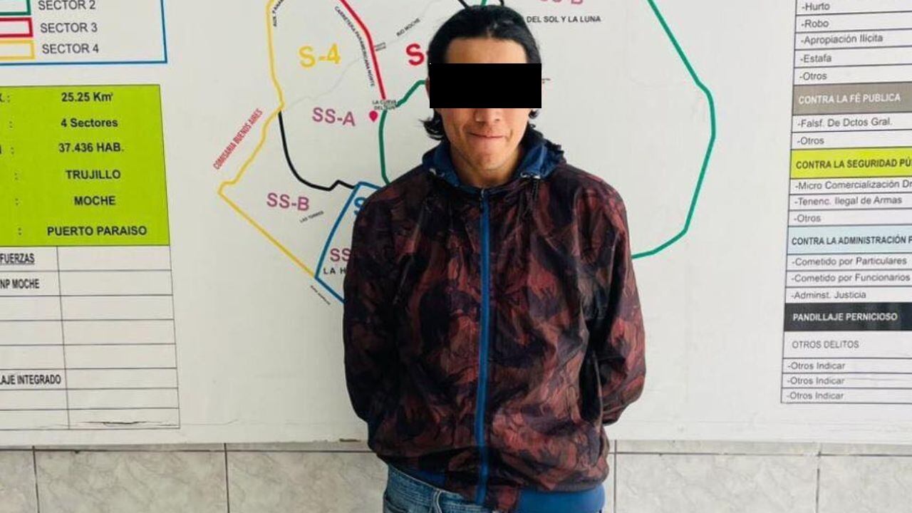 Policía lo detiene en el distrito de Moche.