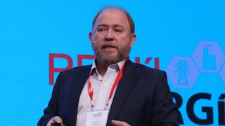 Ejecutivo nombra a Carlos Bianchi como nuevo presidente del directorio de Perupetro