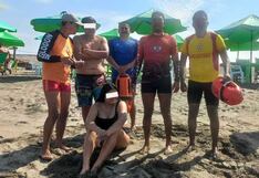 Chincha: PNP de salvataje rescata a tres bañistas en playa Las Totoritas