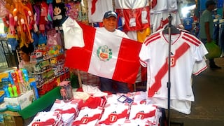 Sentimiento patriótico entre los piuranos que lucen los colores blanco y rojo