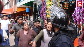 Comerciantes informales agredieron con piedras y palos a personal municipal durante operativo en la Plaza San José en Puno 