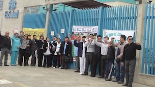 Trabajadores de EsSalud Pisco iniciaron huelga indefinida