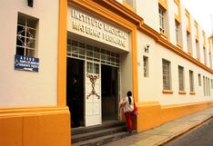 Minsa descarta peligro en Maternidad de Lima tras incendio en Cercado de Lima