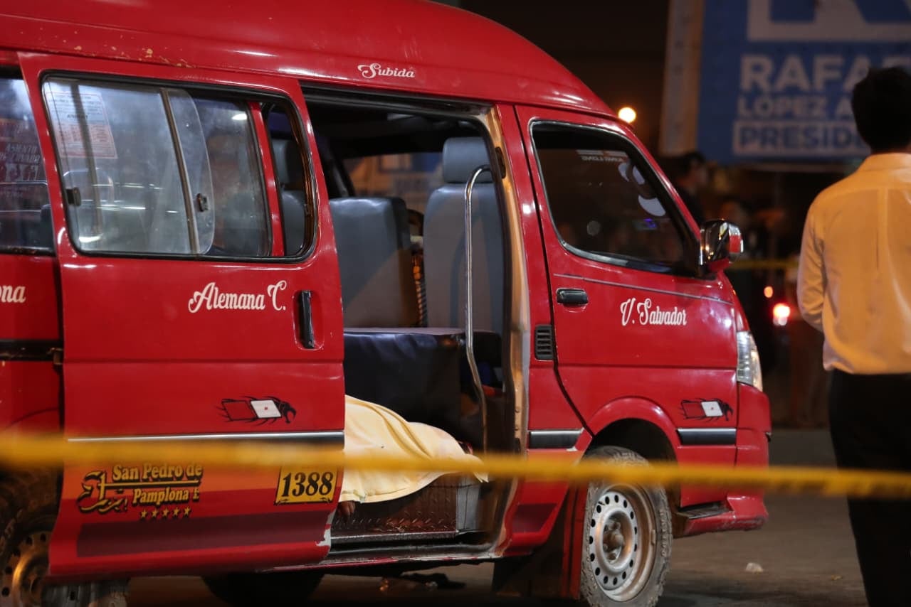 Conductores suspenden servicio en protesta por extorsiones y exigen mayor seguridad tras atentado contra una de sus unidades. (Foto: GEC)