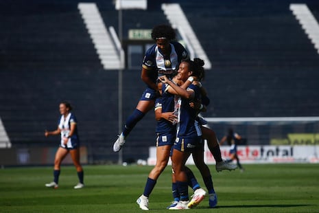 Liga Femenina: Alianza Lima vence 3-1 a Universitario de Deportes (FOTOS)