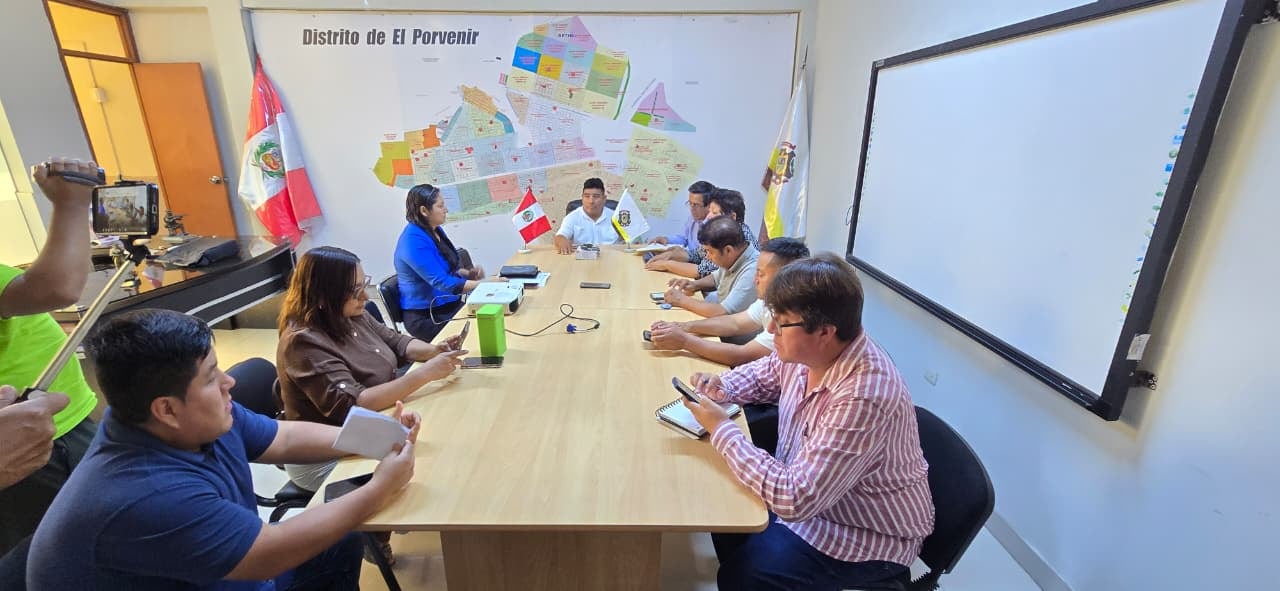 Tres concejales asumieron temporalmente funciones debido a que titulares participarán en próximas elecciones