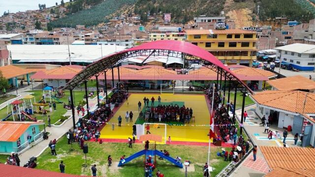 La Libertad: Inauguran espacios recreativos de jardín en Huamachuco