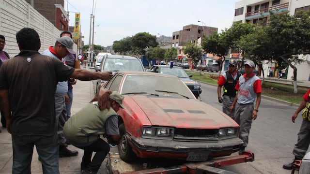 'Chatarreo' eliminó 750 vehículos de transporte urbano antiguos en Lima