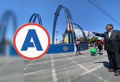 Critican al alcalde de Arequipa por pintado de muros y estructuras de azul (VIDEO)