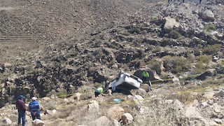 Tacna: Camioneta despista y muere pareja de esposos procedente de Puno