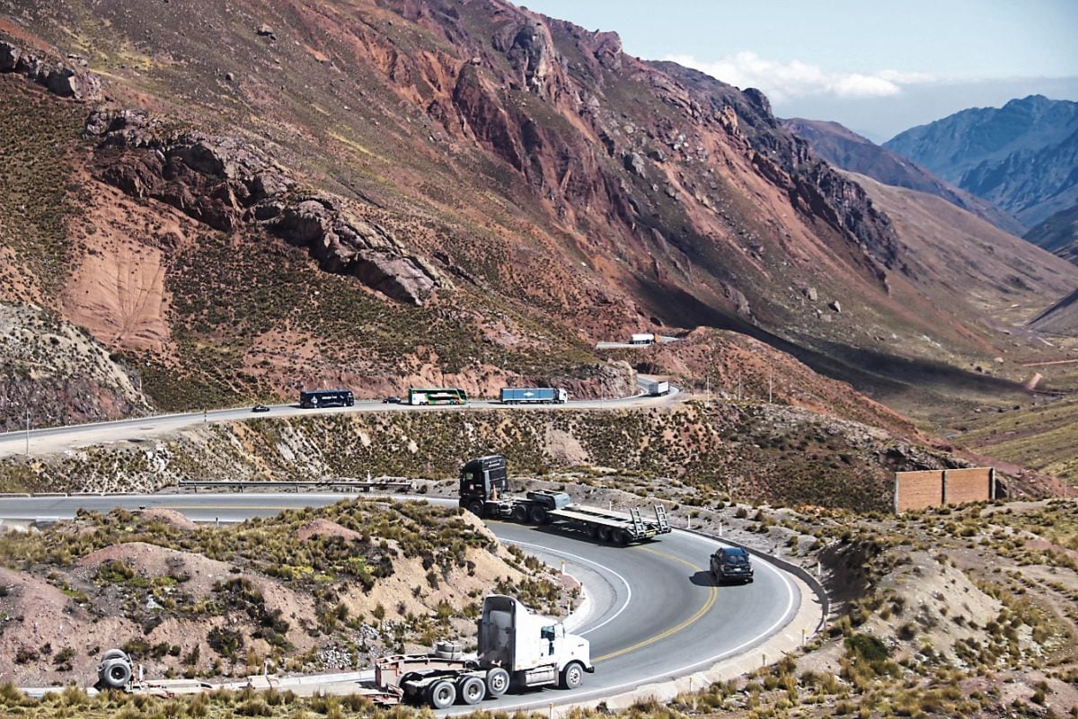 El proyecto de la Carretera Central cuenta solo con estudios superficiales para una obra tremendamente compleja, lo cual acrecienta los riesgos. (Foto: GEC)