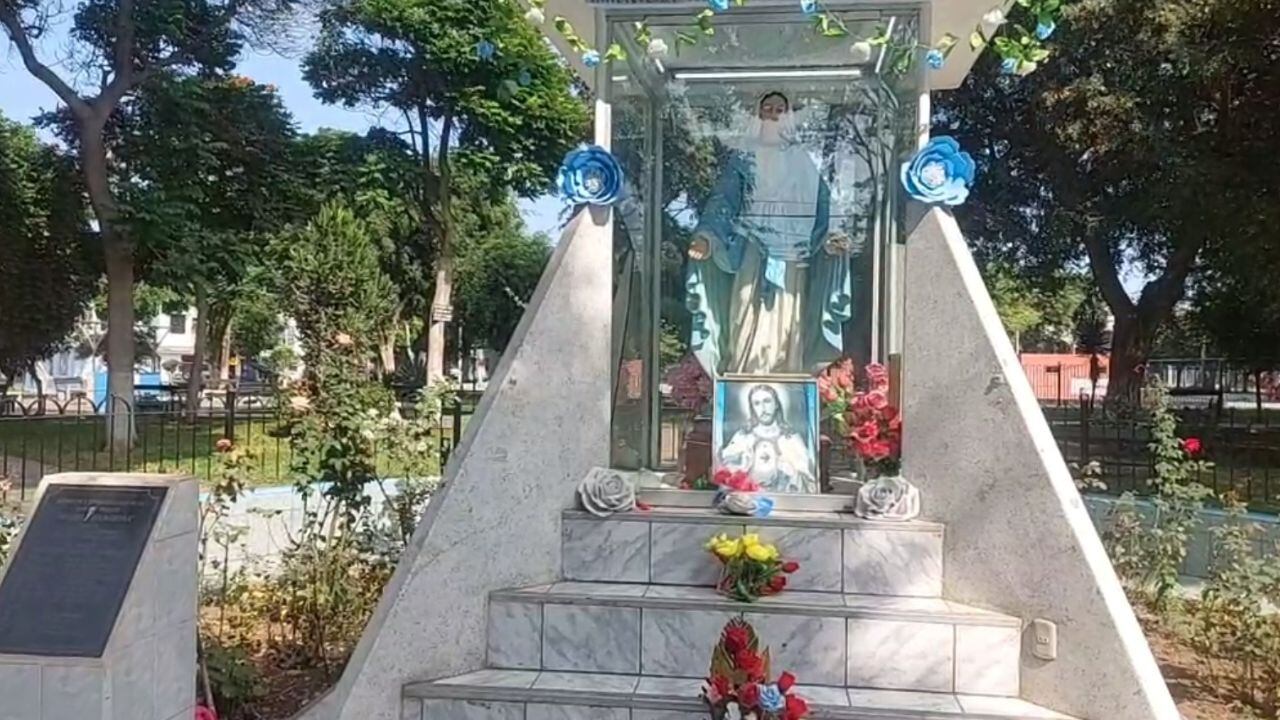 La comunidad católica pide que Policía Nacional del Perú recupere los accesorios valorizados en unos 600 soles. (Foto: Cosmos Noticias)