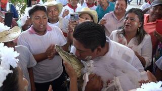 Alcalde de un municipio mexicano se casó con un caimán en medio de un ritual indígena