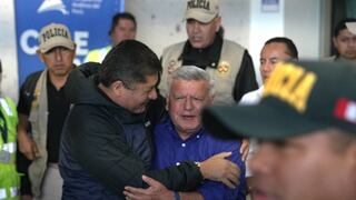 Investigan a alcalde de Arequipa por recibir a candidato presidencial César Acuña