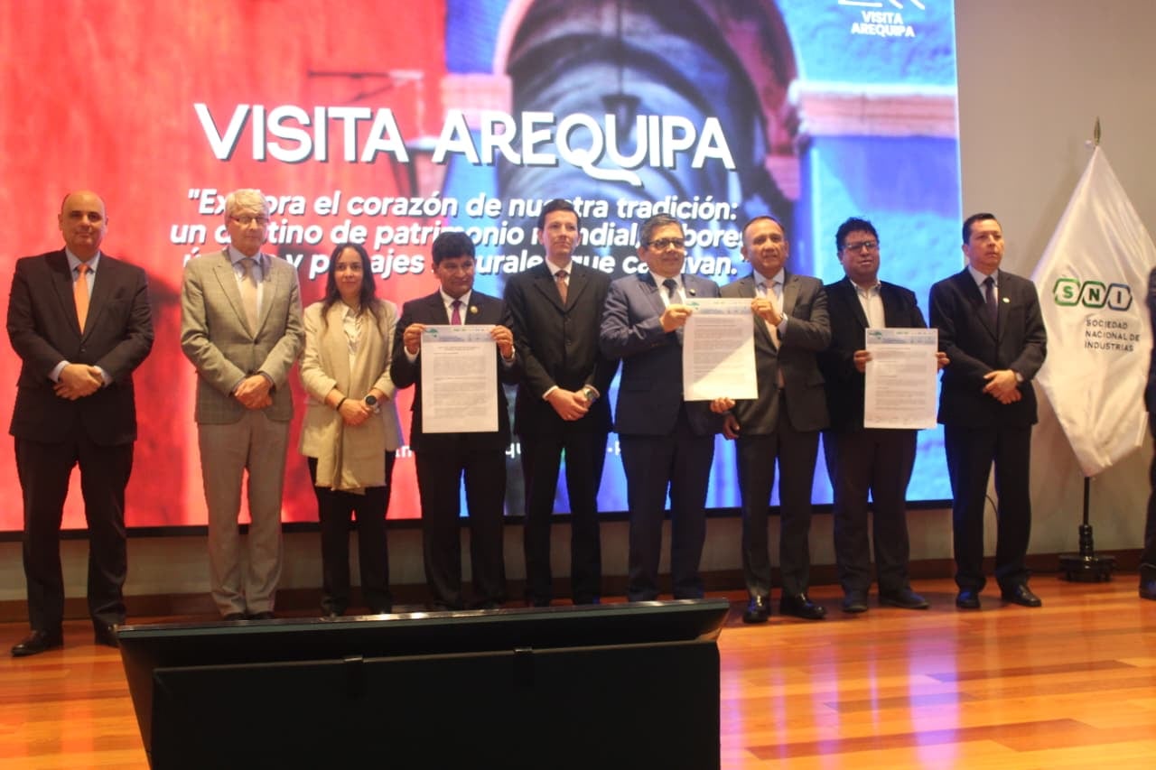 Se firmó el “Pacto nacional por la infraestructura y el desarrollo productivo” en la ciudad de Arequipa. (Foto: Álvaro Figueroa/@photo.gec)