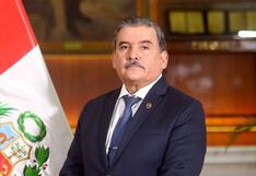 Exministro Cluber Aliaga admitió que recibió un reconocimiento por parte de revista VIP Diplomática