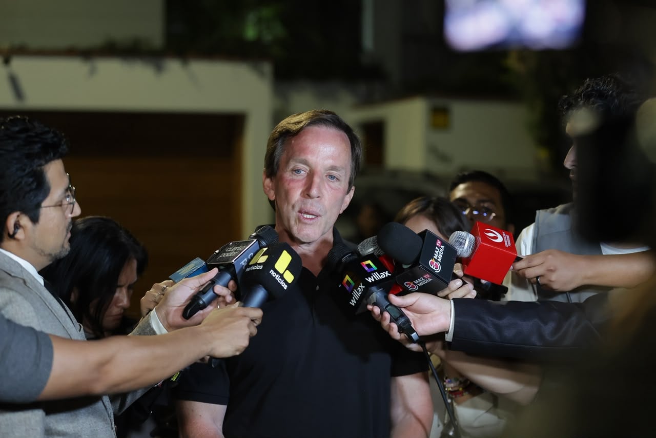 Francis Allison sobre López Aliaga: "El JNE sí debe dar las credenciales a todos los que han postulado"
