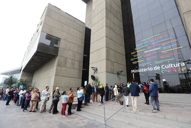 Restos de Yola Polastri son velados en el Ministerio de Cultura