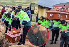 Madre de 90 años pierde a su único hijo y policías ayudan a trasladar el ataúd en Ayacucho