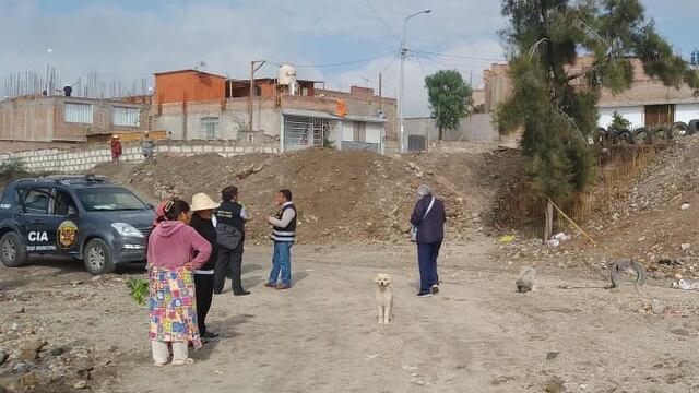 Arequipa: Encuentran el cuerpo de un hombre en un descampado en el distrito de Cerro Colorado