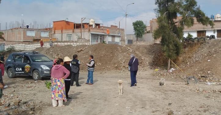 La Policía llegó al lugar para realizar las diligencias de ley. (Foto: GEC)
