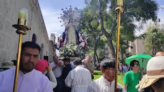 Procesión de la imagen de Virgen de Chapi en Cercado de Arequipa (VIDEO)