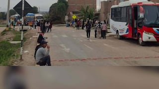 Pisco: vecinos de Bernales bloquean vías por el deterioro de caminos y exceso de polvo