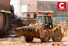 MVCS despliega maquinaria y cisternas para apoyar labores tras incendio en Barrios Altos