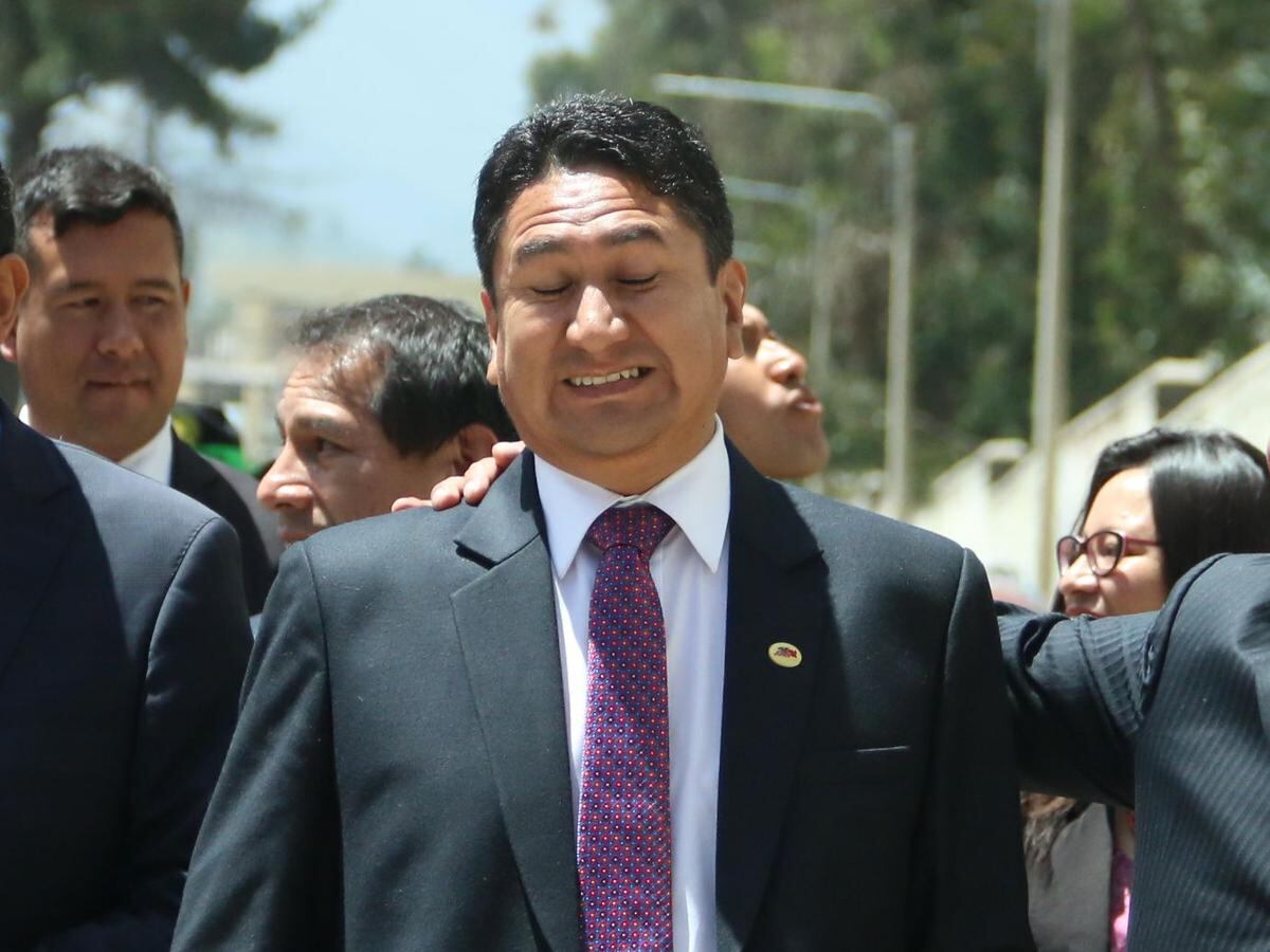 Vladimir Cerrón sigue prófugo de la justicia. (Foto: GEC)