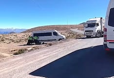 Vehículo de la ONPE que trasladaba material electoral se despista en Arequipa (VIDEO)