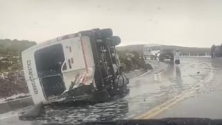 Arequipa: Pasajera fallece tras choque de minivanes en vía de ingreso al Colca