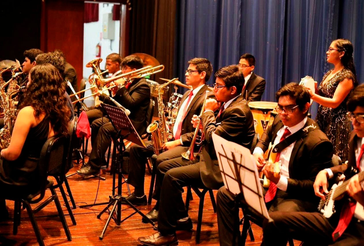 La OSP está integrada por grandes músicos profesionales.