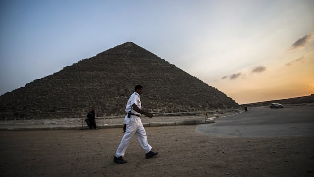 Expertos revelan impactante anomalía en las pirámides de Giza
