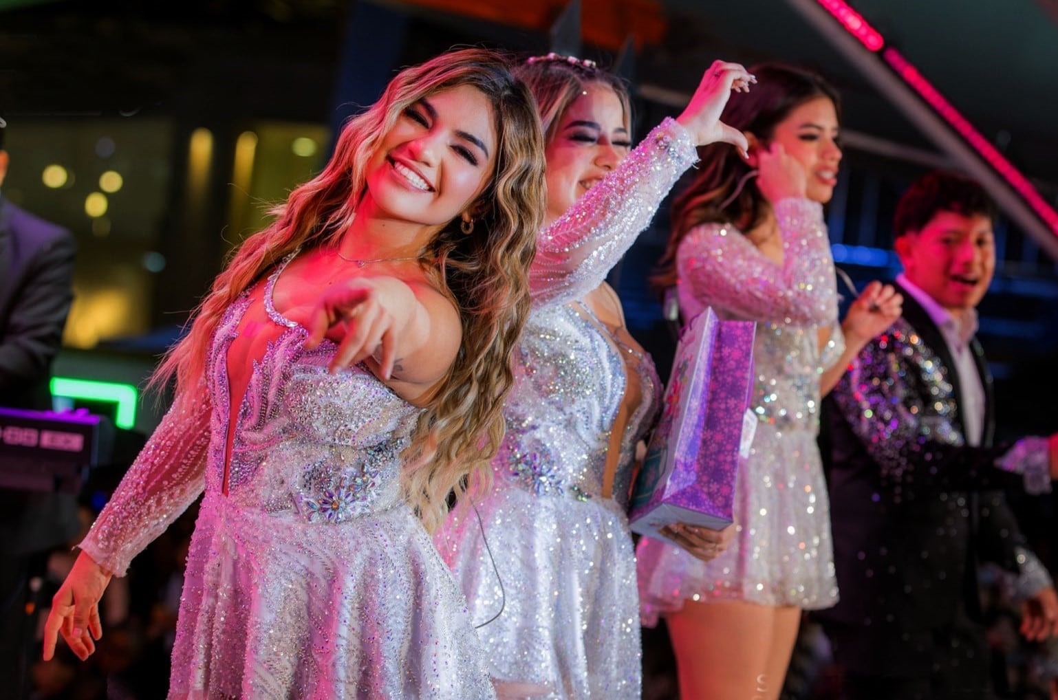 Buenos Aires este domingo elige a su soberana que engalanará los festejos.