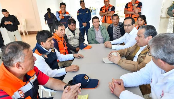 El primer ministro se reunió con el gobernador de Arequipa. (Foto: Difusión)